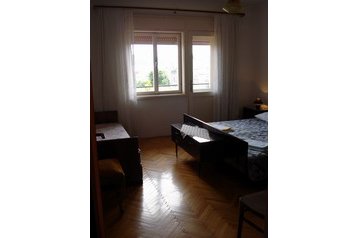 Chorvatsko Privát Seget Donji, Exteriér